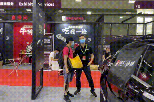 點擊進入看(kàn)圖評論